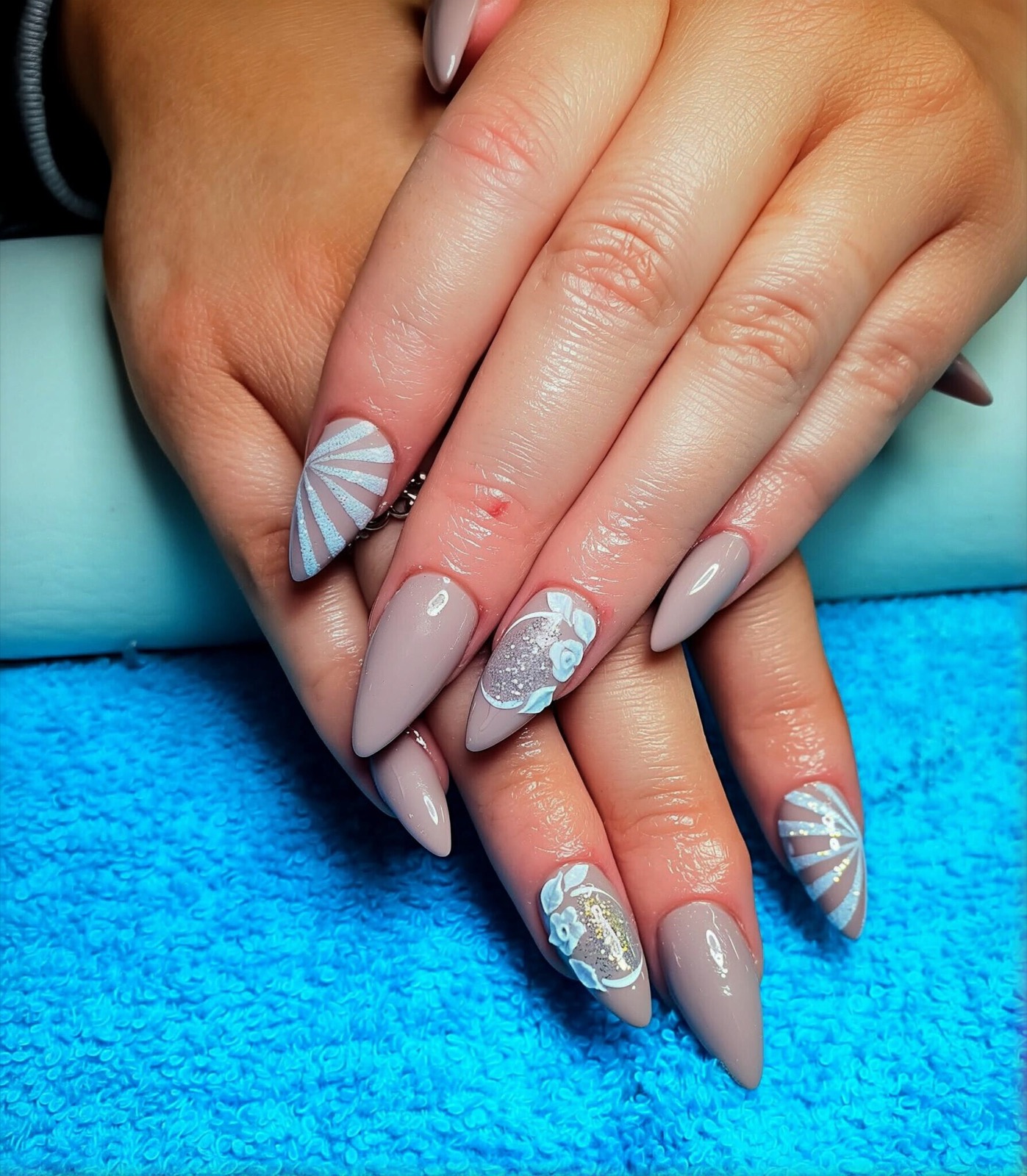 Red and blue matte nails with anchor detail